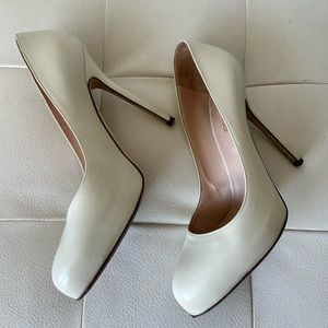 Sergio Rossi leather 37 1/2